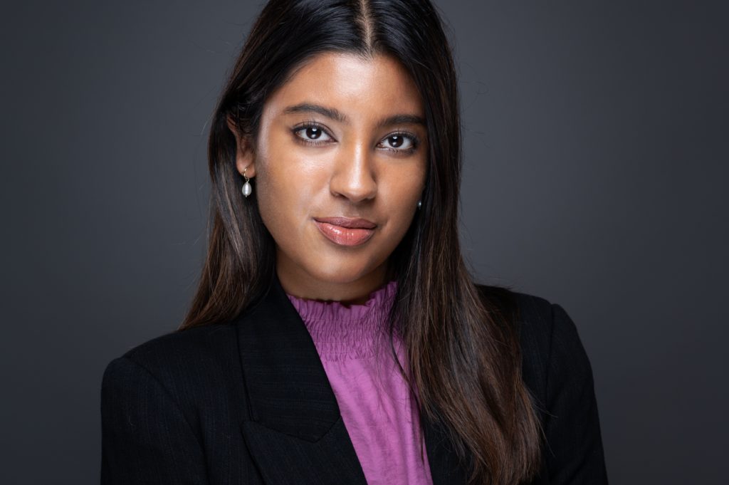 Sonalia Headshot